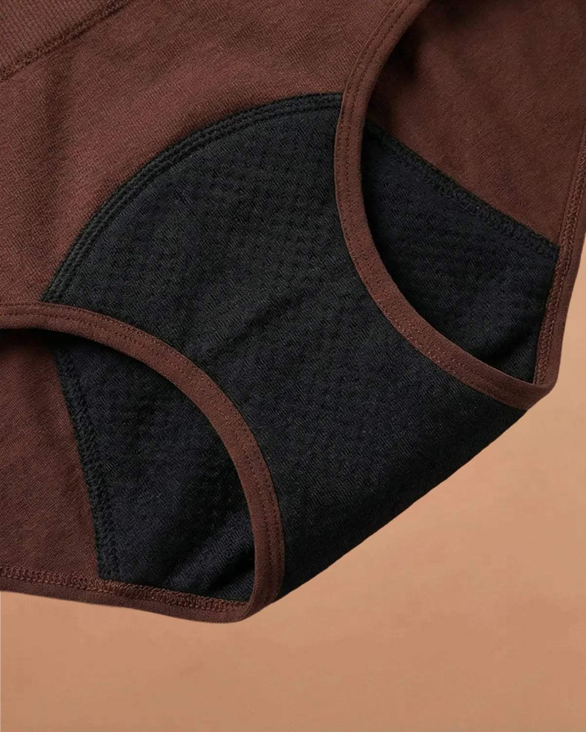 Still Her Motion™ ActiveFlex 高效能防漏內衣（5 件裝）